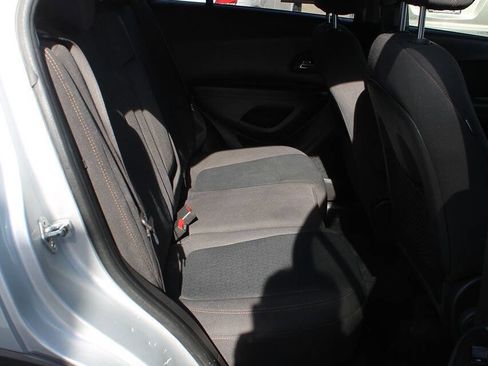 Used 2020 Chevrolet Trax LS w/ Tint and Cruise Package image 19