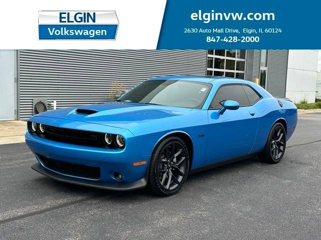 Used 2023 Dodge Challenger R/T w/ Plus Package RWD image 1
