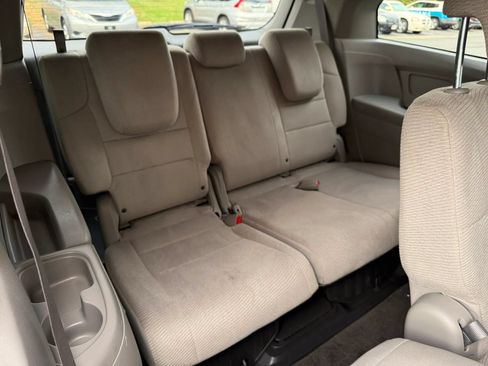 Used 2012 Honda Odyssey EX image 24