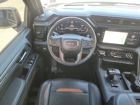 Used 2022 GMC Sierra 1500 AT4 w/ AT4 Premium Package image 15