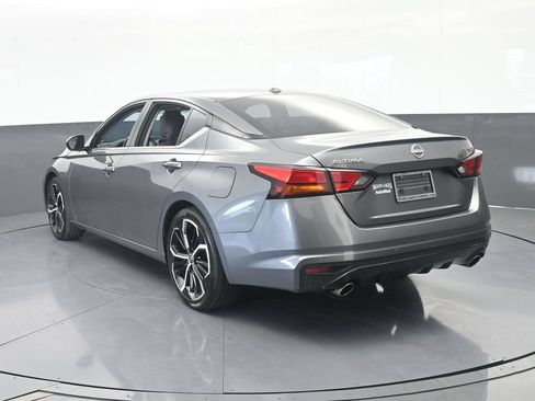 Used 2024 Nissan Altima 2.5 SR FWD image 4