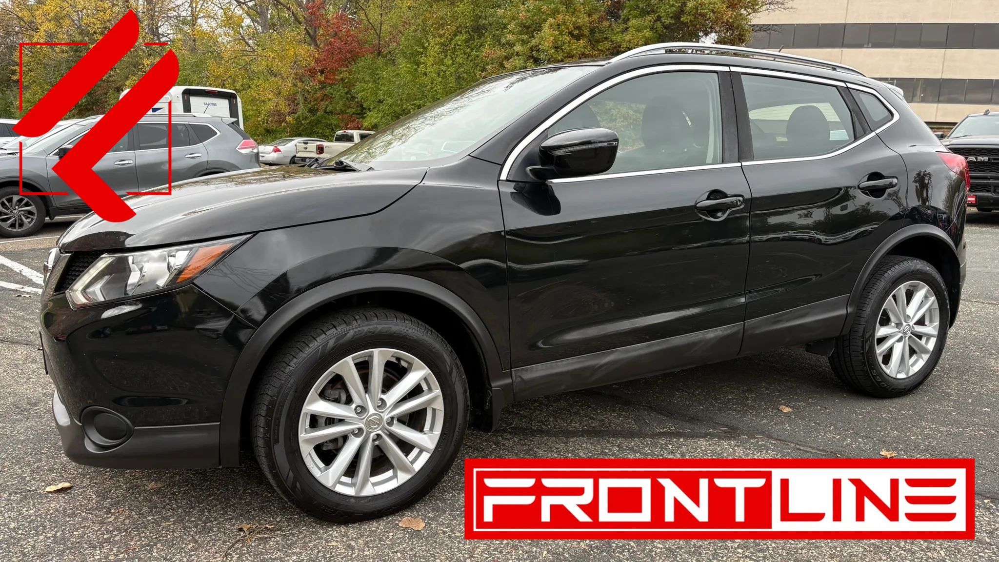 Used 2017 Nissan Rogue Sport SV FWD image 1