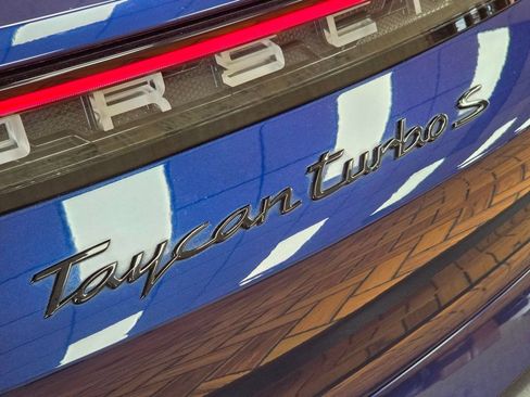 Used 2020 Porsche Taycan Turbo S AWD/4WD image 15