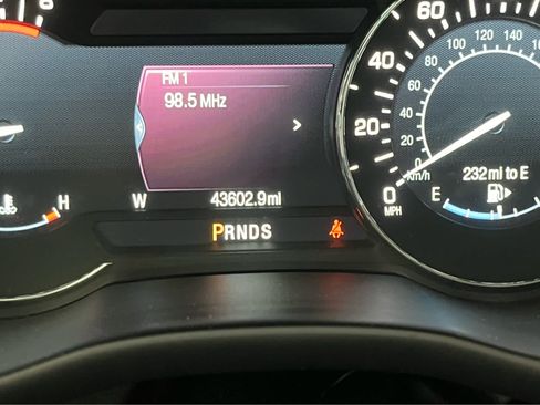 Used 2016 Lincoln MKC Select w/ Select Plus Package AWD/4WD image 42