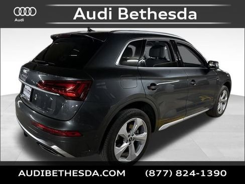 Used 2023 Audi Q5 2.0T Prestige w/ Prestige Package image 6