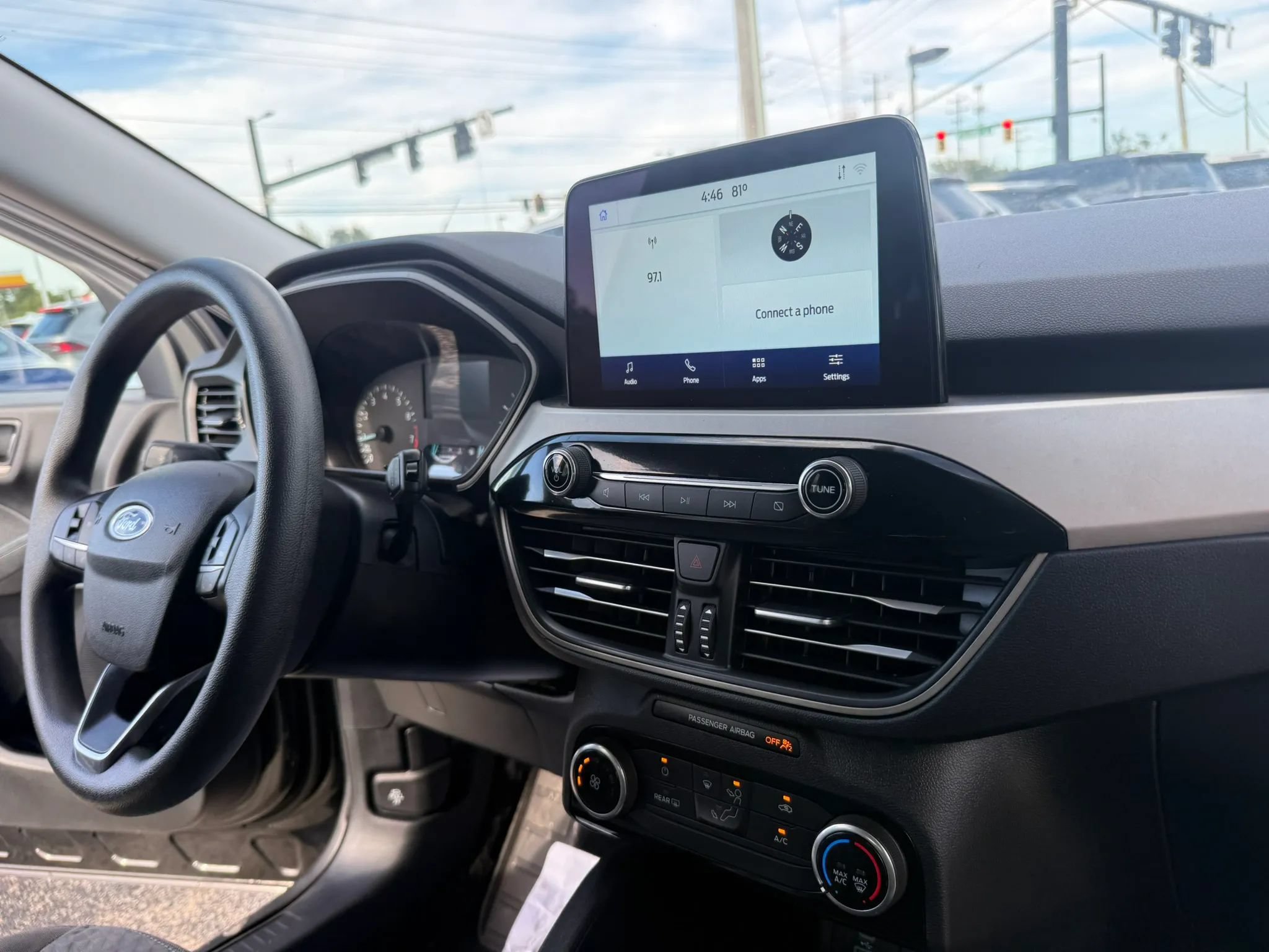 Used 2022 Ford Escape SE FWD image 24