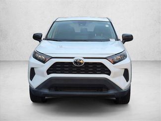 Used 2022 Toyota RAV4 LE FWD video 2