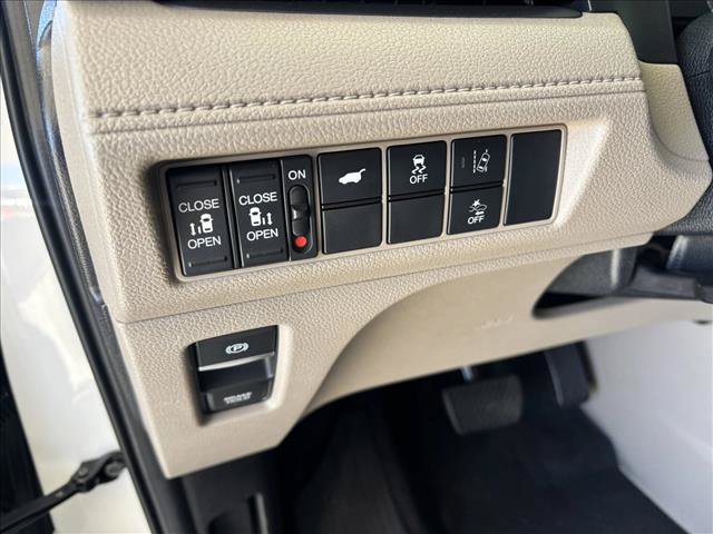 Used 2019 Honda Odyssey EX-L image 18