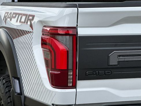 Used 2025 Ford F150 Raptor image 35