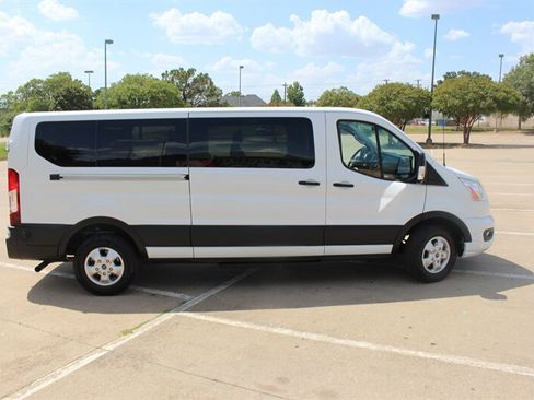 Used 2020 Ford Transit 350 XLT RWD image 5