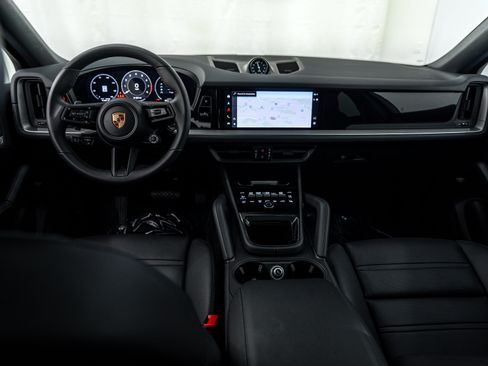 Certified 2026 Porsche Cayenne Coupe AWD/4WD image 12