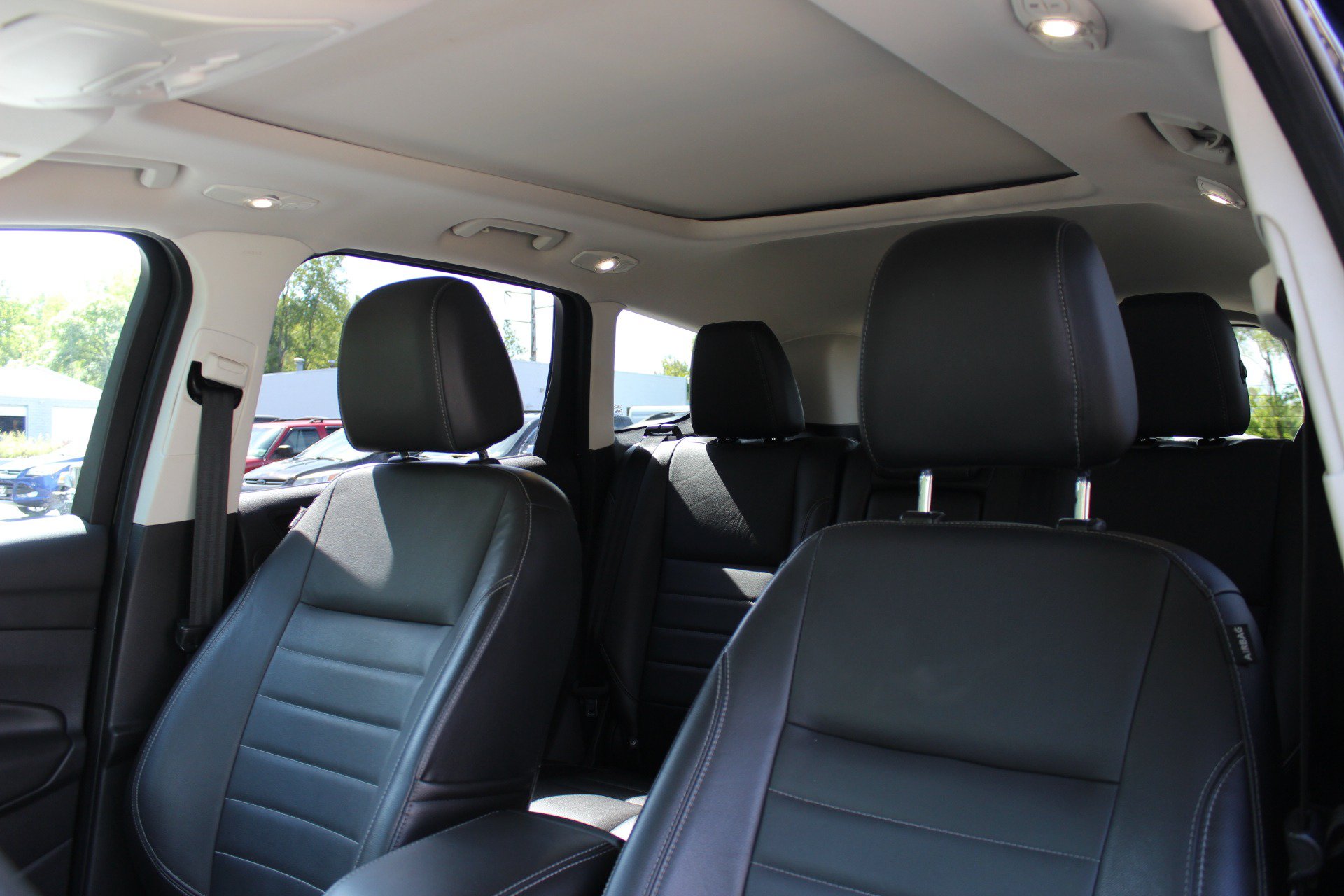 Used 2014 Ford Escape Titanium AWD/4WD image 17