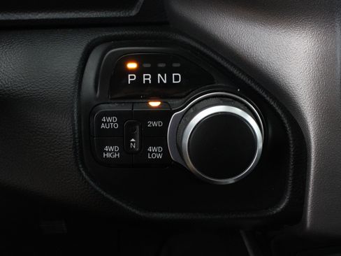 Used 2019 RAM 1500 Big Horn AWD/4WD image 23
