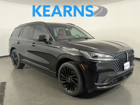 Used 2025 Lincoln Aviator Reserve w/ Equipment Group 201A AWD/4WD image 1