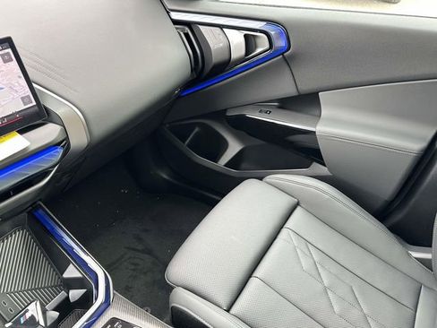 New 2026 BMW X3 xDrive30 w/ M Sport Package AWD/4WD image 18