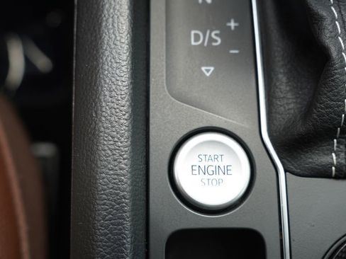 Used 2022 Volkswagen Atlas SE AWD/4WD image 32