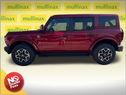 New 2026 Ford Bronco Outer Banks AWD/4WD image 2