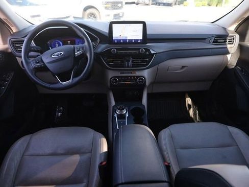 Used 2020 Ford Escape Titanium AWD/4WD image 22