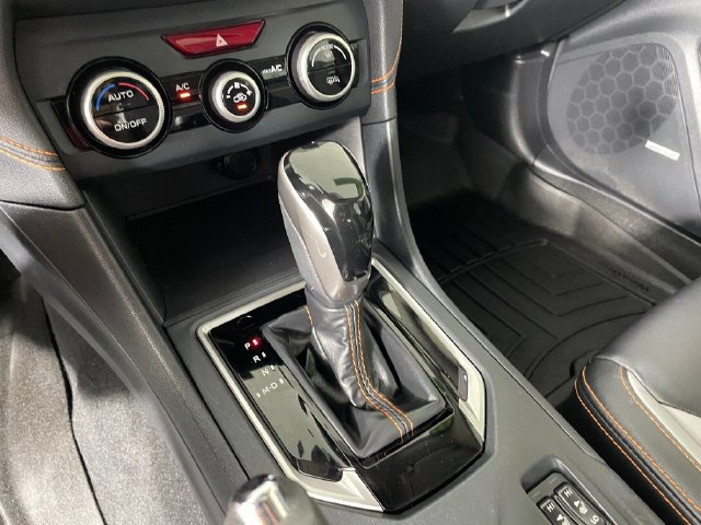Used 2019 Subaru Crosstrek 2.0i Limited w/ Moonroof Package w/Navigation AWD/4WD image 10