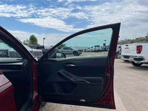 Used 2019 Toyota Avalon XSE w/ All Weather Liner Package FWD image 34