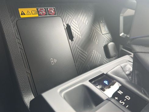 New 2026 Toyota Tacoma Limited AWD/4WD image 18