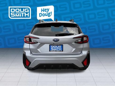 Used 2025 Subaru Crosstrek 2.5i Premium w/ Crosstrek Mirror Package AWD/4WD image 4