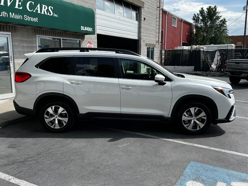 Used 2025 Subaru Ascent Premium AWD/4WD image 8