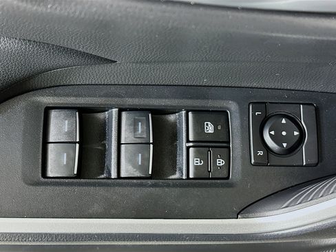 Used 2024 Toyota RAV4 XLE FWD image 14