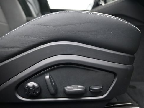 Used 2024 Porsche Panamera 4 image 15