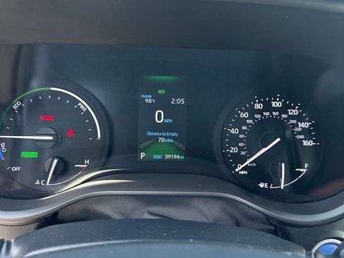 Used 2021 Toyota Sienna XLE w/ XLE Plus Package FWD image 16