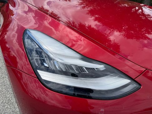 Used 2023 Tesla Model Y Long Range AWD/4WD image 4