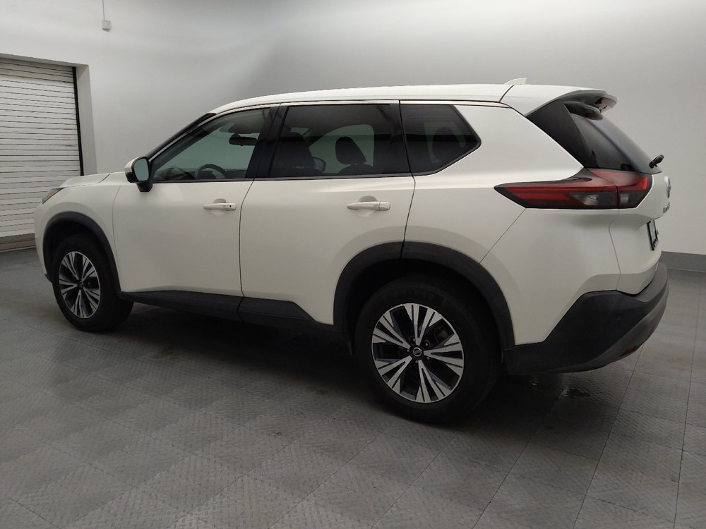 Used 2021 Nissan Rogue SV FWD image 3