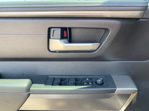Used 2025 Toyota Tundra SR5 AWD/4WD image 13