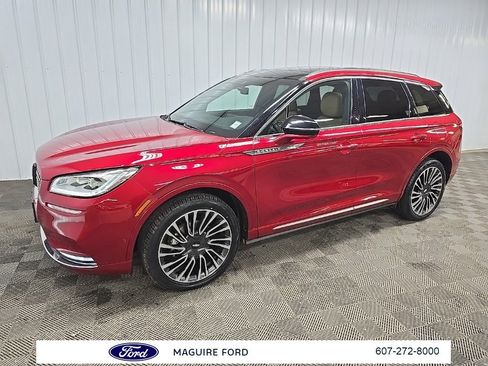 Used 2020 Lincoln Corsair Reserve w/ Equipment Group 202A image 6