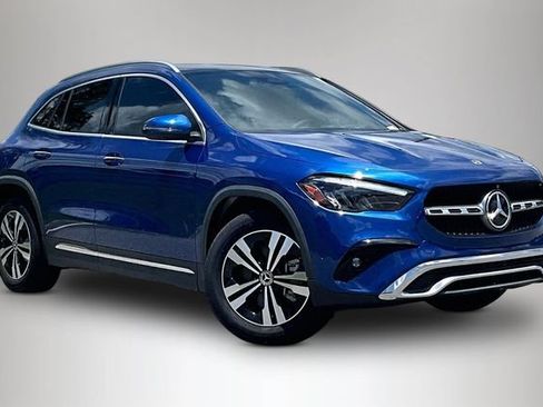Used 2025 Mercedes-Benz GLA 250 image 1