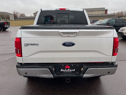 Used 2017 Ford F150 Lariat w/ Equipment Group 502A Luxury image 4