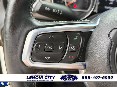 Used 2020 Jeep Gladiator Overland AWD/4WD image 19