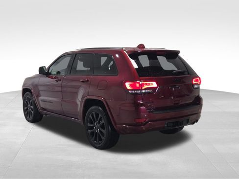 Used 2020 Jeep Grand Cherokee Altitude AWD/4WD image 20