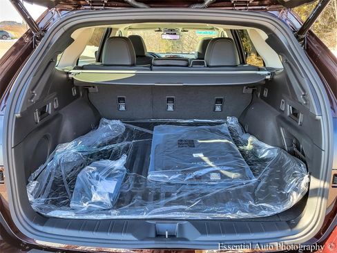 Certified 2025 Subaru Outback Touring XT image 27