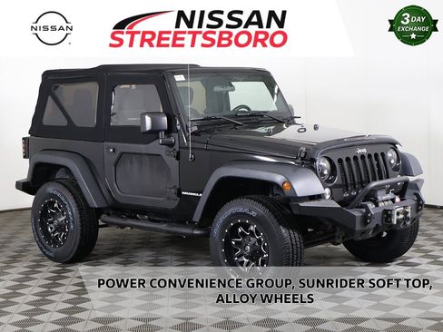 Used 2015 Jeep Wrangler Rubicon image 1