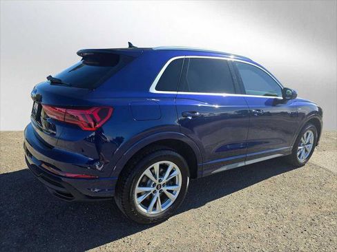 Used 2024 Audi Q3 2.0T Premium Plus w/ Premium Plus Package image 3
