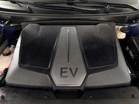 Used 2023 Kia EV6 GT-Line w/ GT-Line White Seat Package image 36