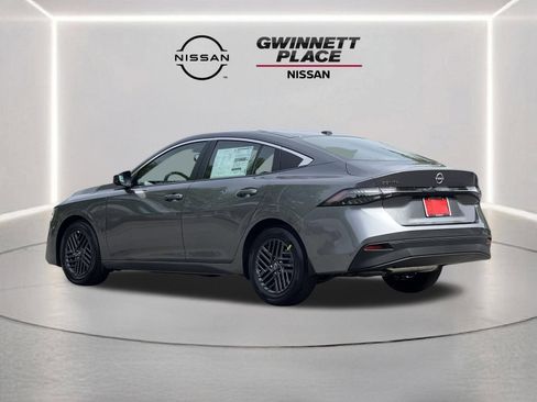 New 2026 Nissan Sentra SV w/ SV Convenience Package FWD image 20