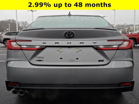 New 2026 Toyota Camry SE FWD image 5