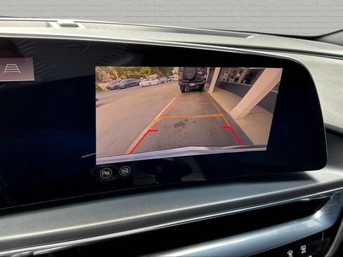 Used 2024 Cadillac Lyriq Tech RWD image 14
