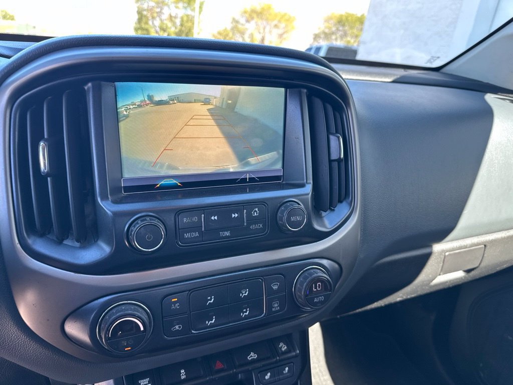 Used 2018 Chevrolet Colorado Z71 AWD/4WD image 21