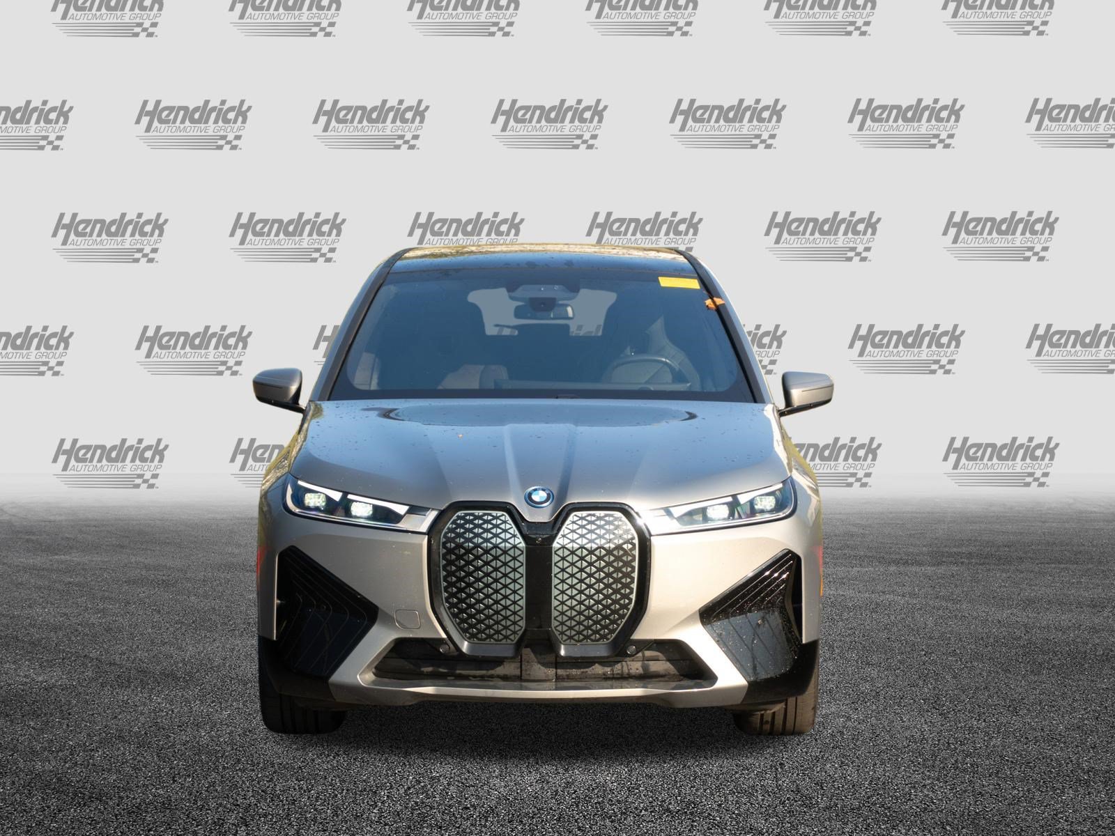 Certified 2024 BMW iX xDrive50 AWD/4WD image 3