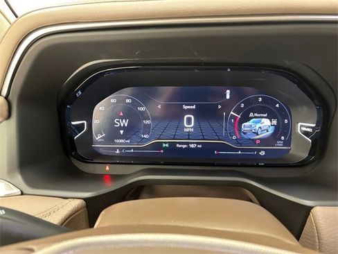 Certified 2024 GMC Yukon Denali w/ LPO, Illumination Package image 25