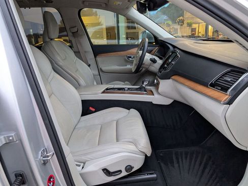 Used 2019 Volvo XC90 T6 Inscription w/ Advanced Package image 22