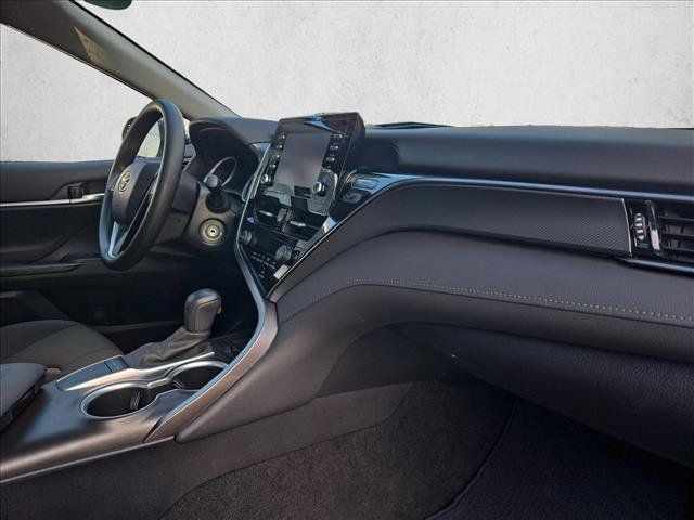 Used 2023 Toyota Camry LE FWD image 20